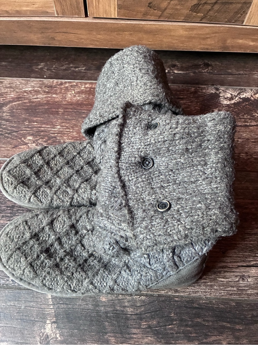 Ugg knit boots - women’s